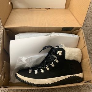 Sorel Out n About Plus Conquest Boot